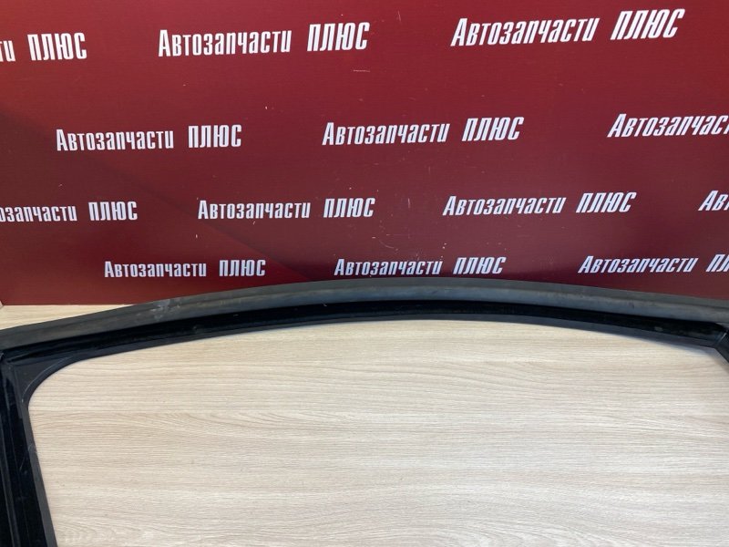 Уплотнитель рамки двери