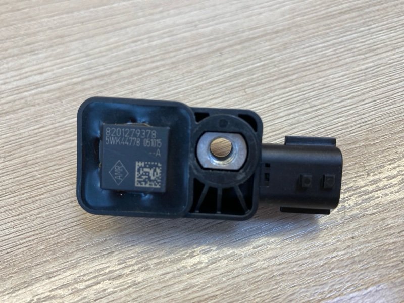 Датчик удара