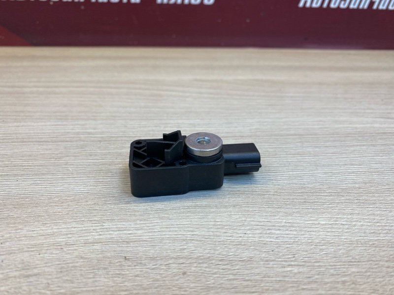 Датчик удара