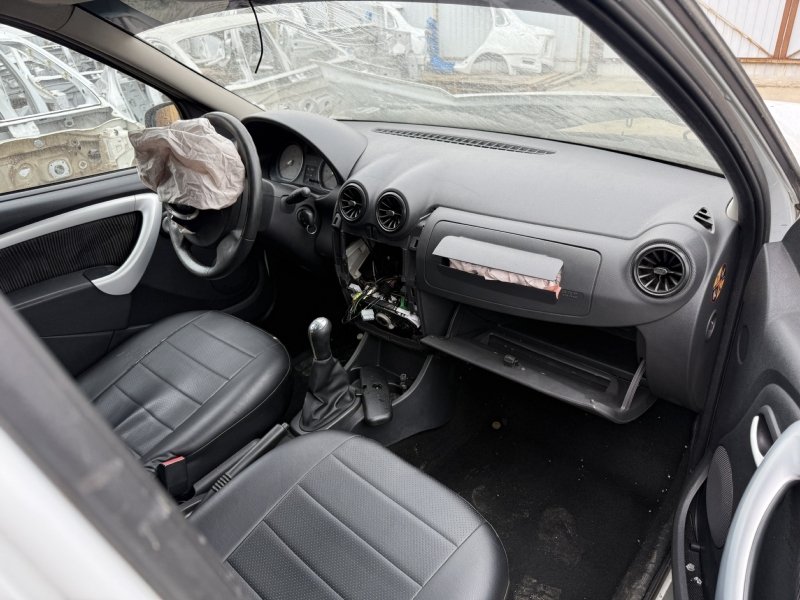 Машина в разбор