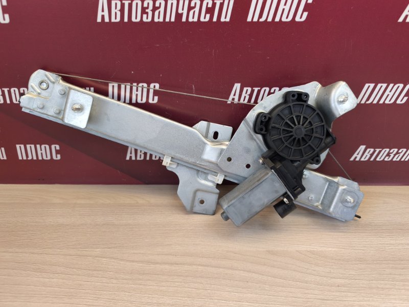 Стеклоподъемник    двери