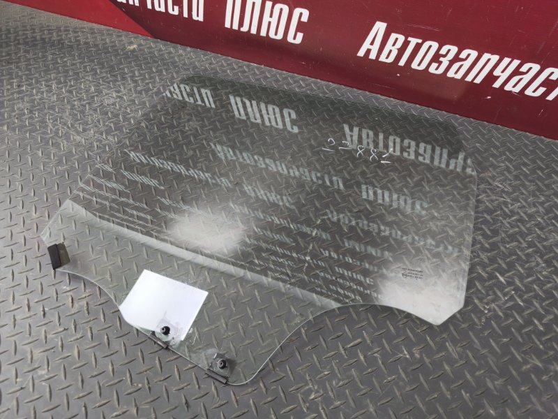 Стекло двери