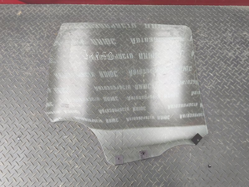 Стекло двери