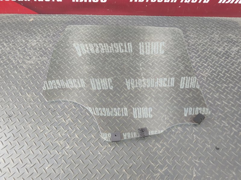 Стекло двери