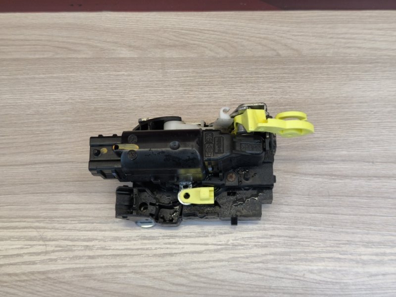 Замок      двери