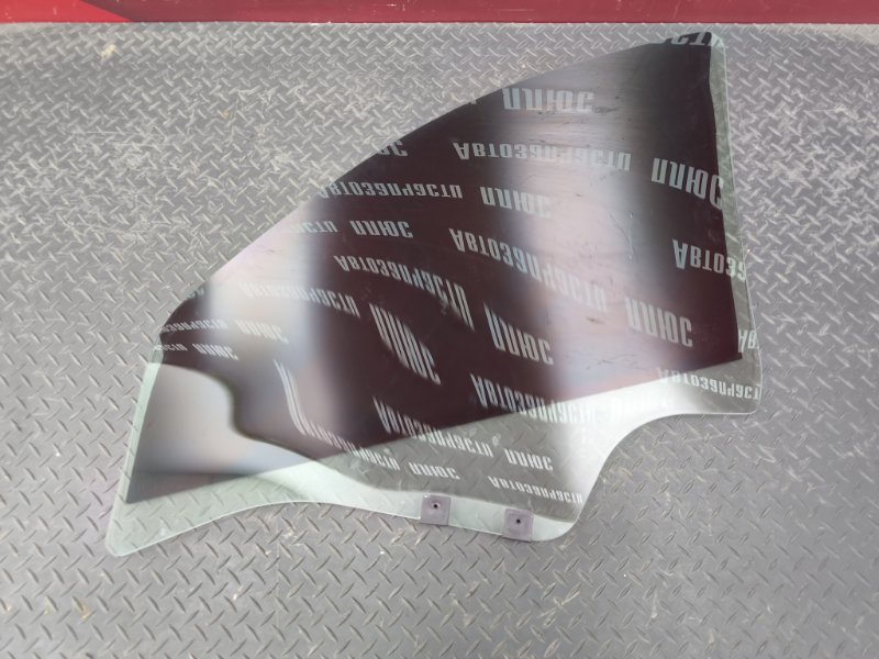 Стекло двери