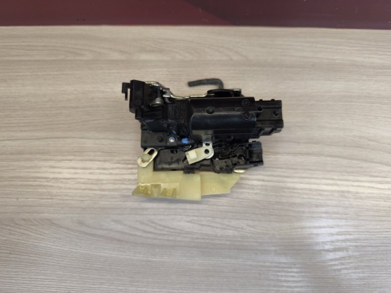 Замок      двери