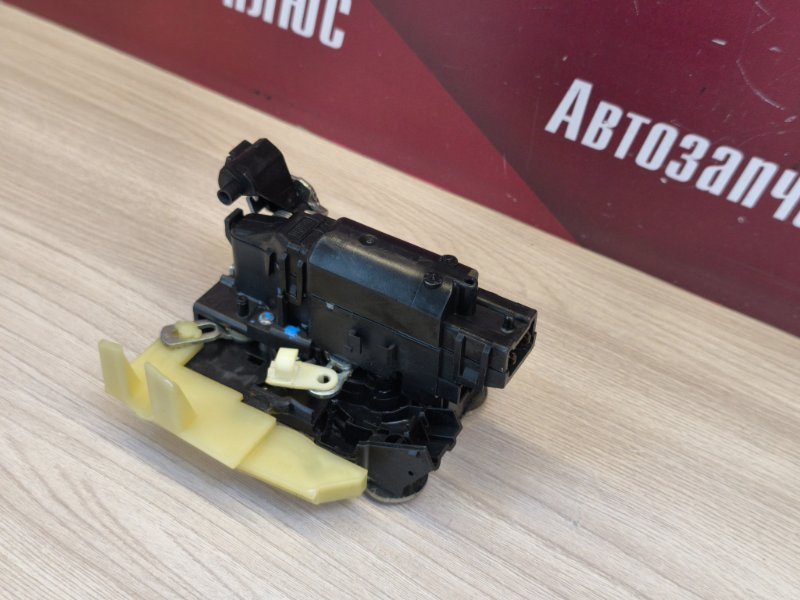 Замок      двери