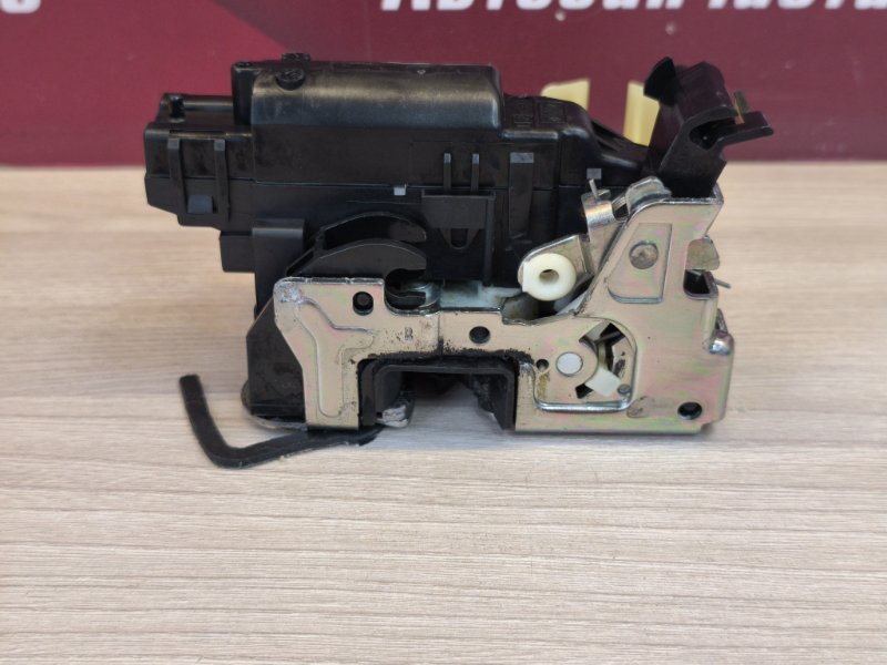 Замок      двери