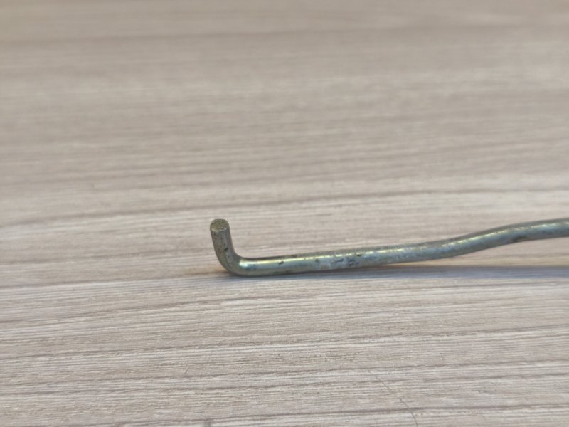 Тяга замка двери