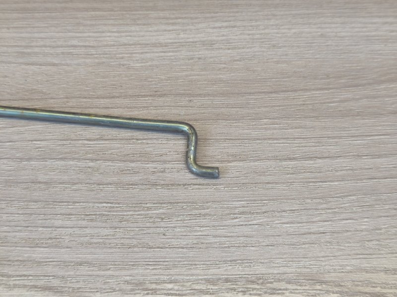 Тяга замка двери