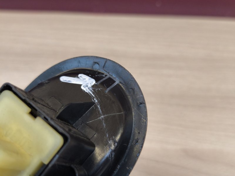 Кнопка стеклоподъемника