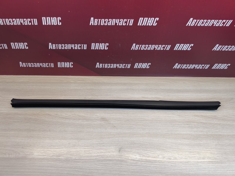 Уплотнитель стекла двери внутренний