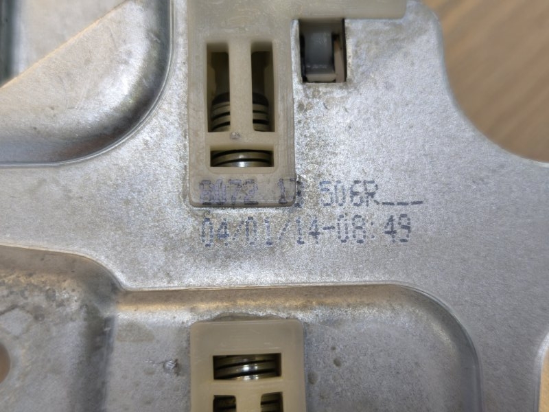 Стеклоподъемник    двери