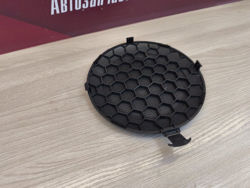 Крышка динамика