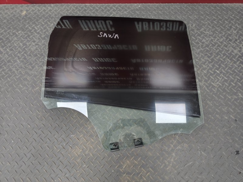 Стекло двери