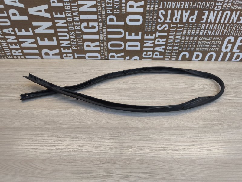 Уплотнитель двери