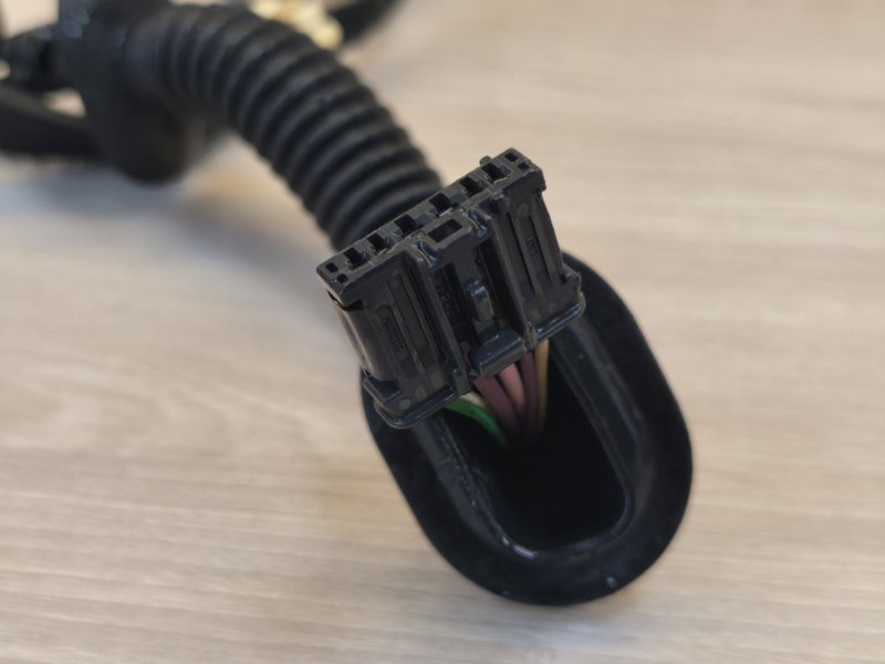 Проводка      двери