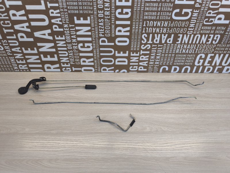 Тяга замка двери