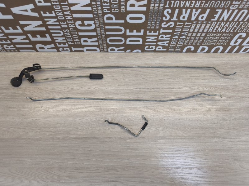 Тяга замка двери