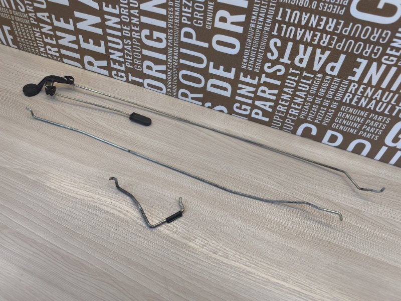 Тяга замка двери