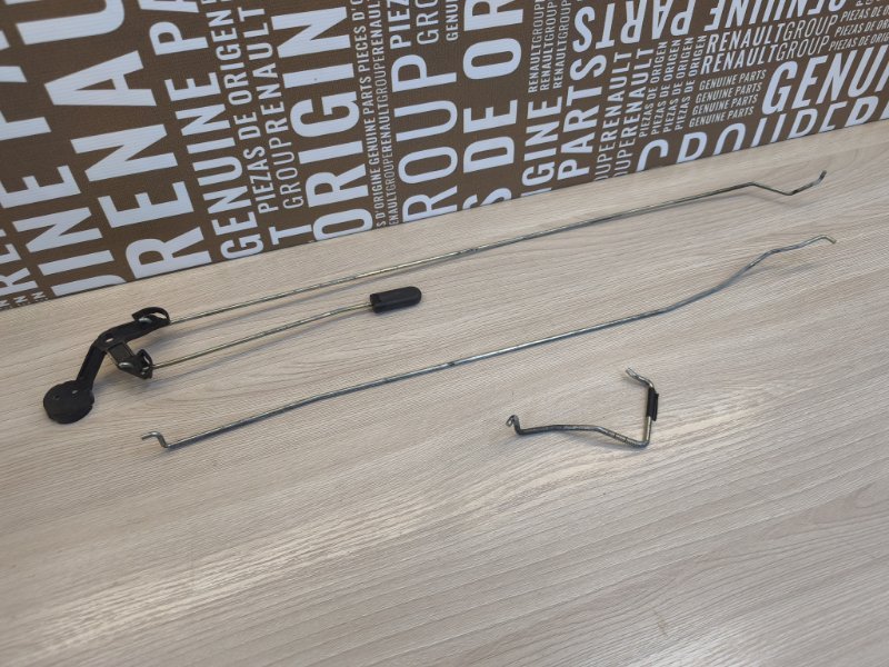 Тяга замка двери