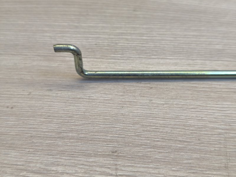 Тяга замка двери