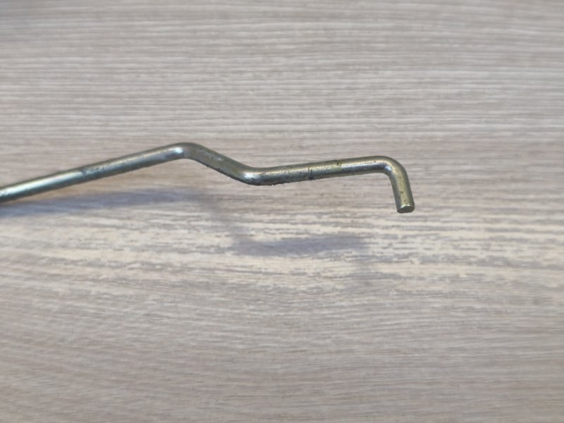 Тяга замка двери