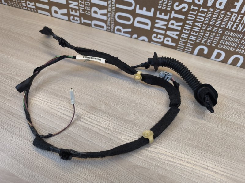 Проводка      двери