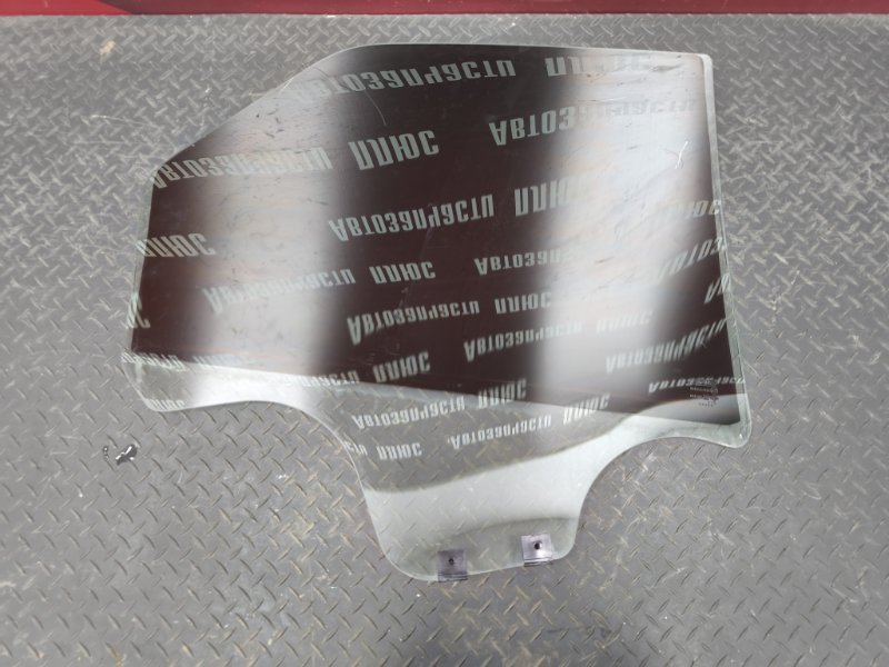 Стекло двери