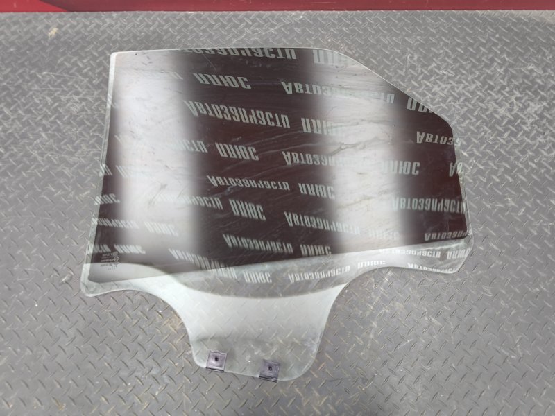 Стекло двери