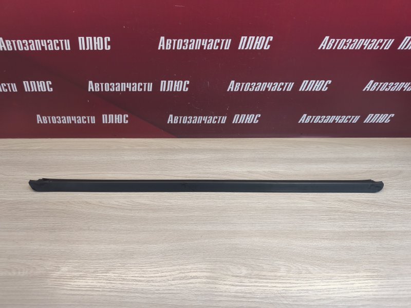 Уплотнитель стекла двери внешний