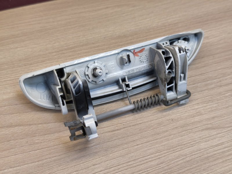 Ручка двери внешняя