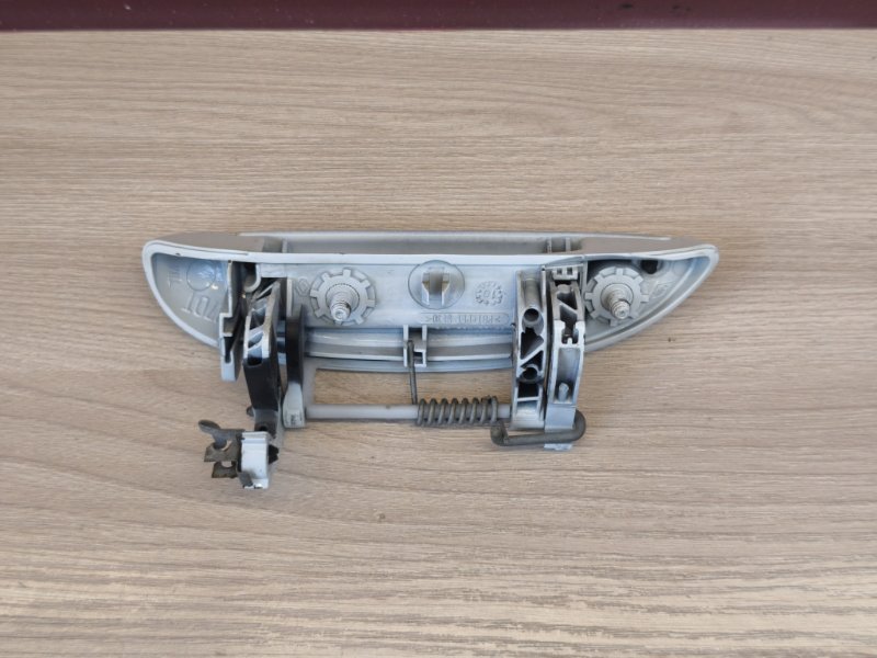 Ручка двери внешняя