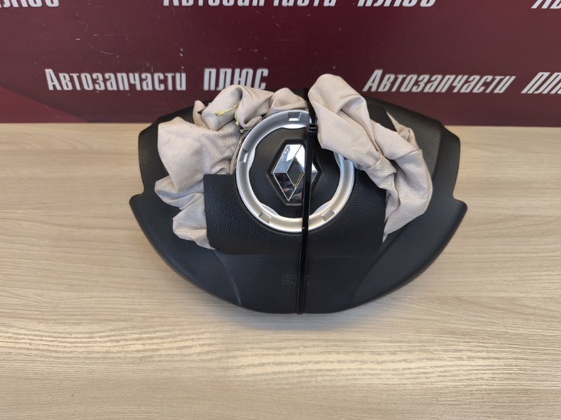 Подушка безопасности водителя