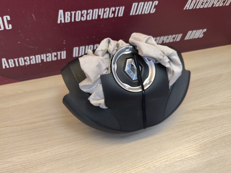 Подушка безопасности водителя