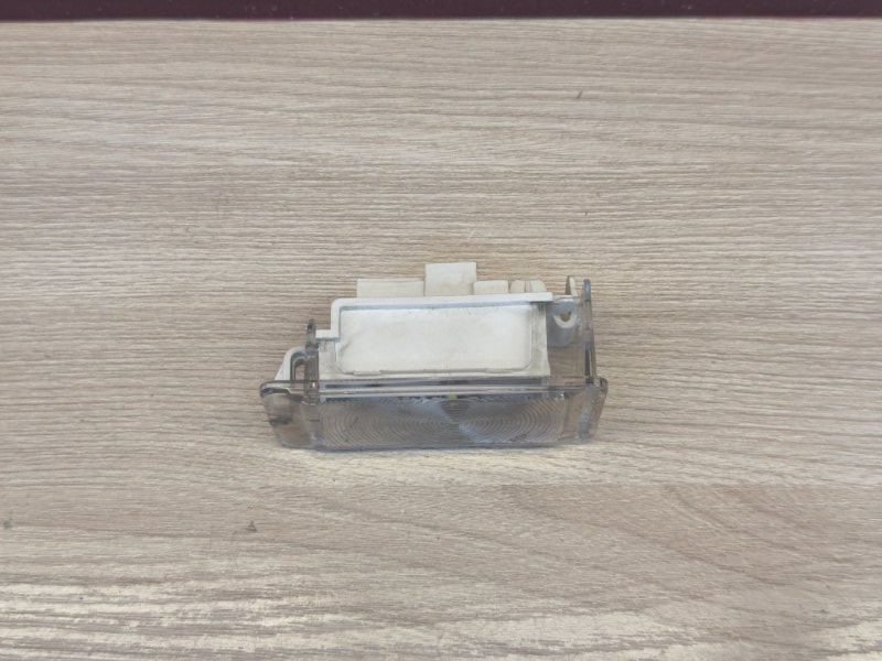 Плафон подсветки багажника