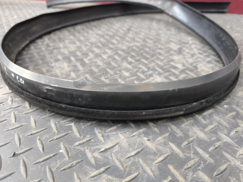 Уплотнительная резинка крыши