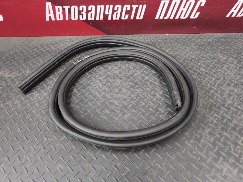 Уплотнитель проема      двери