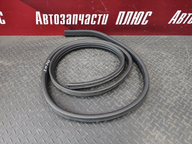 Уплотнитель проема      двери