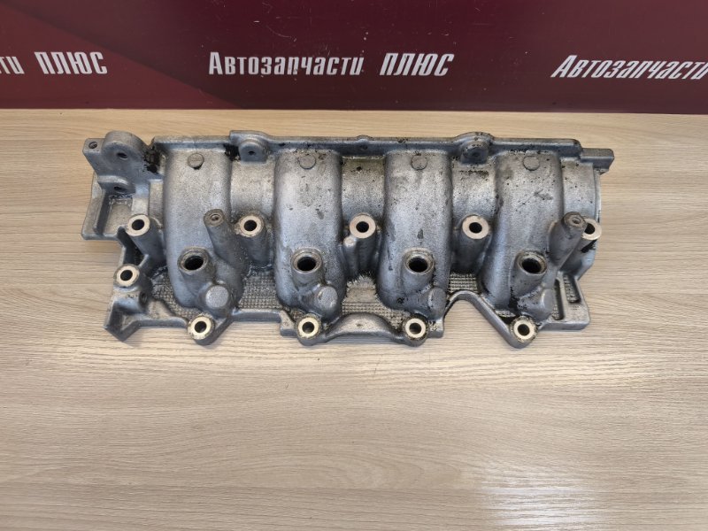 Впускной коллектор