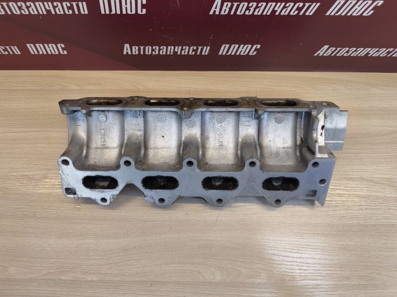 Впускной коллектор