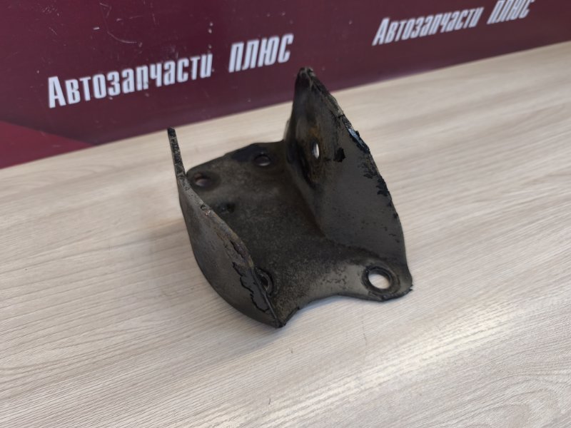 Кронштейн балки