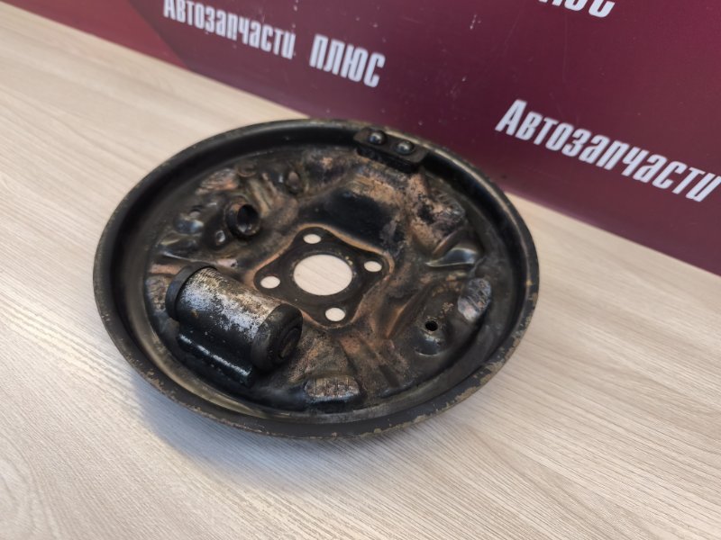 тормозные щитки