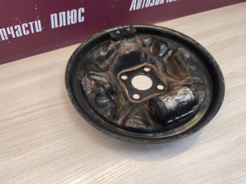 тормозные щитки