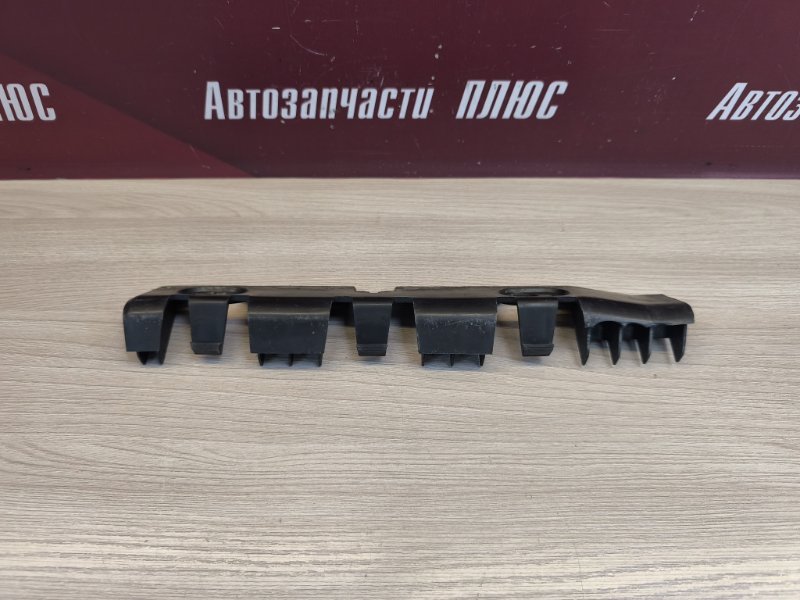 Кронштейн бампера