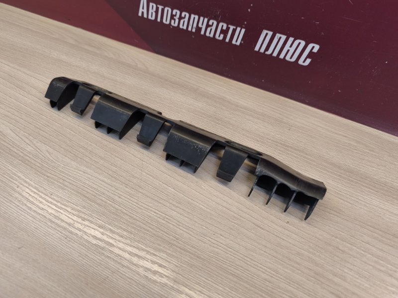 Кронштейн бампера