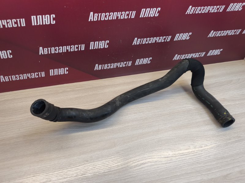 Патрубок радиатора