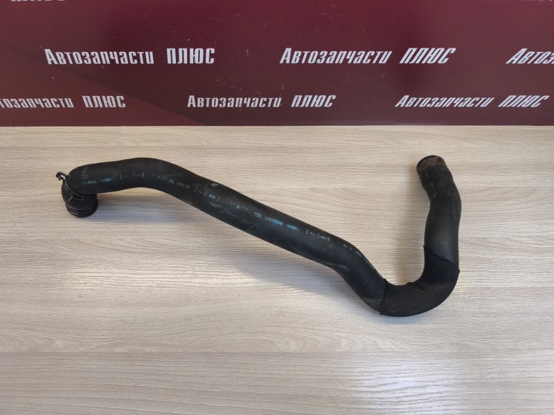 Патрубок радиатора