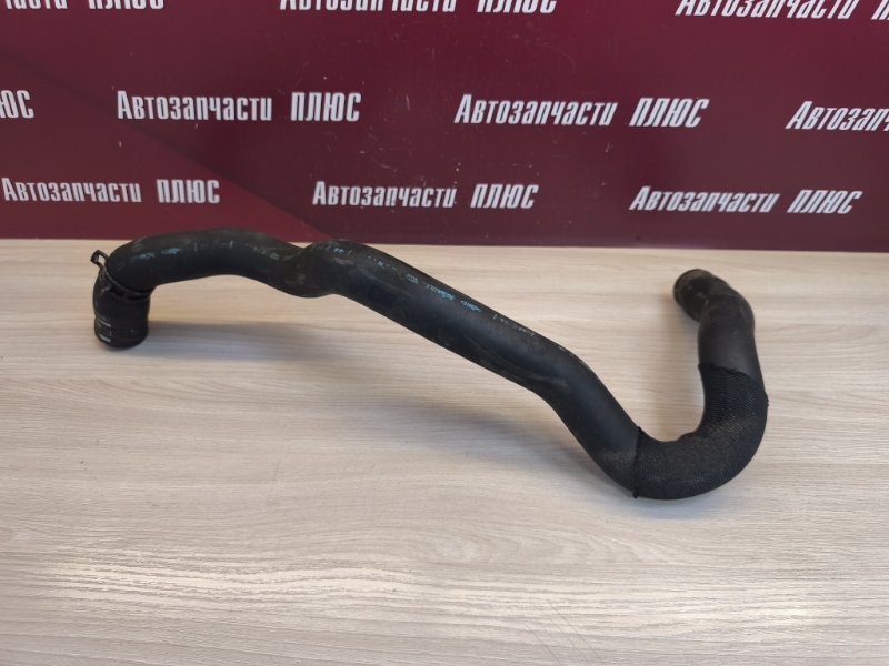 Патрубок радиатора